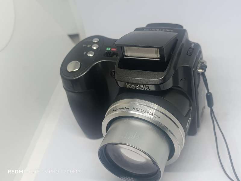 Kodak ZD710 - 7.1MP - 10x Zoom - Digital Camera
