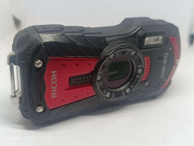 Ricoh WG-60 - 16MP - 5x Zoom - Waterproof Digital Camera