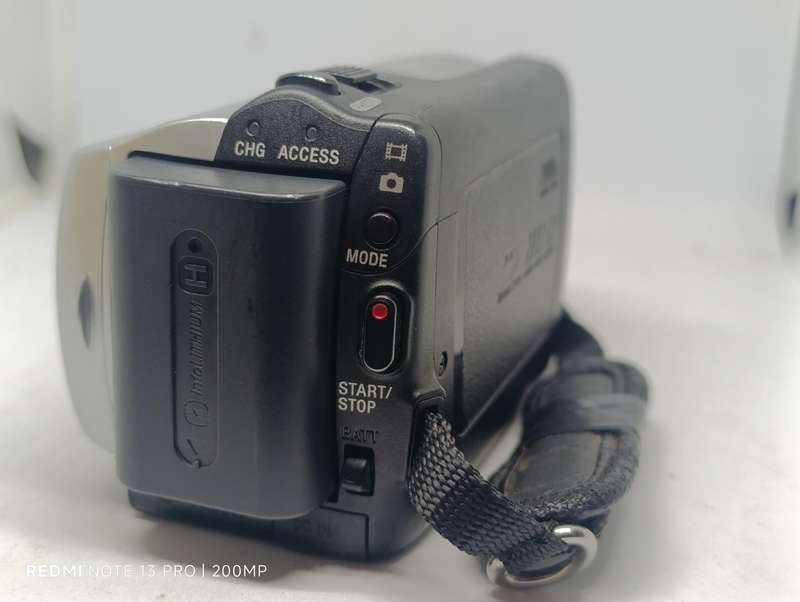 Sony DCR-SR47E 60GB Handycam - 60x Optical Zoom