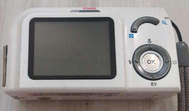 Sahara - 6.2MP - 3x Zoom - Digital Camera