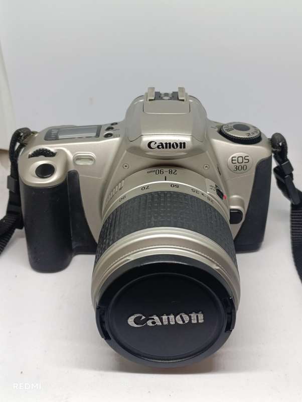 Canon EOS 300 - Film Camera