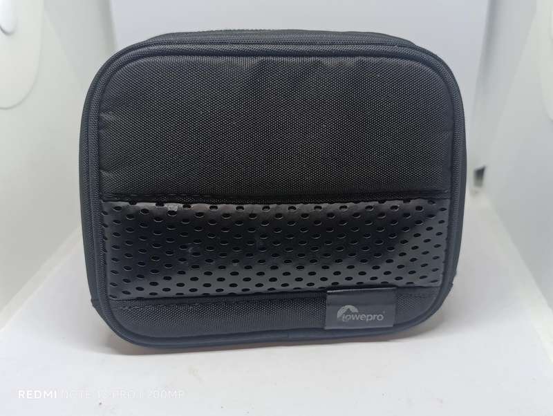 Lowepro Compact Camera Pouch
