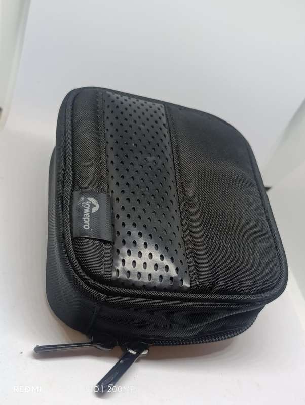 Lowepro Compact Camera Pouch