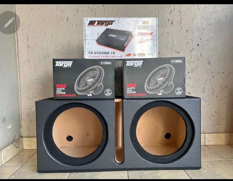 Targa Ground Shaker: Dual 12" Subwoofer Experience Complete Combo