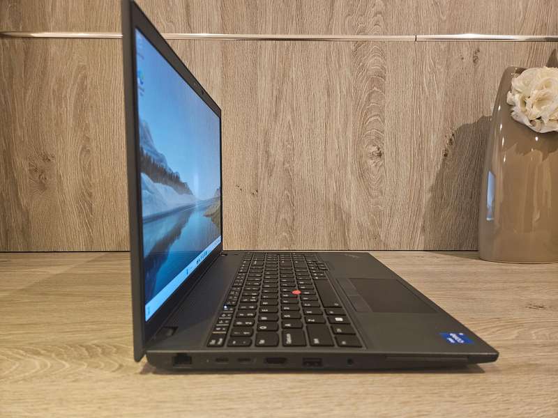 Lenovo ThinkPad L15  - i5 13th Gen - 8 GB RAM - 1 TB SSD - WARRANTY