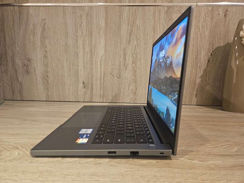 Huawei MateBook B3-440  I7 12th Gen - 16 GB RAM - 512 GB SSD - MANUFACTURER'S WARRANTY UNTIL 2028