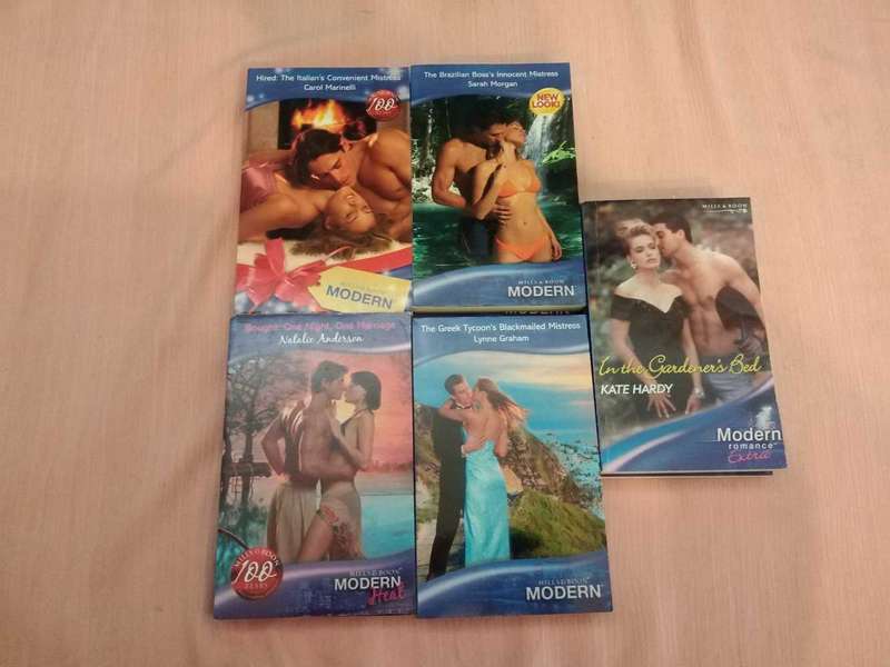 10 Assorted Mills and Boon Modern Romance