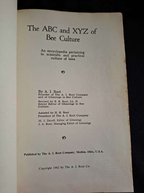 ABC and XYZ of Bee Culture The A.I. Root Bee Library