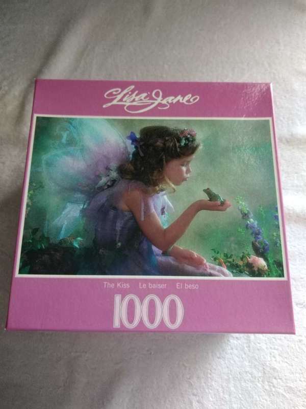 1000 piece puzzle Lisa Jane The Kiss