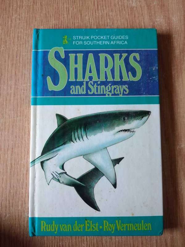 Struik pocket guides for Southern Africa - 3 assorted books on Snakes, spiders and sharks