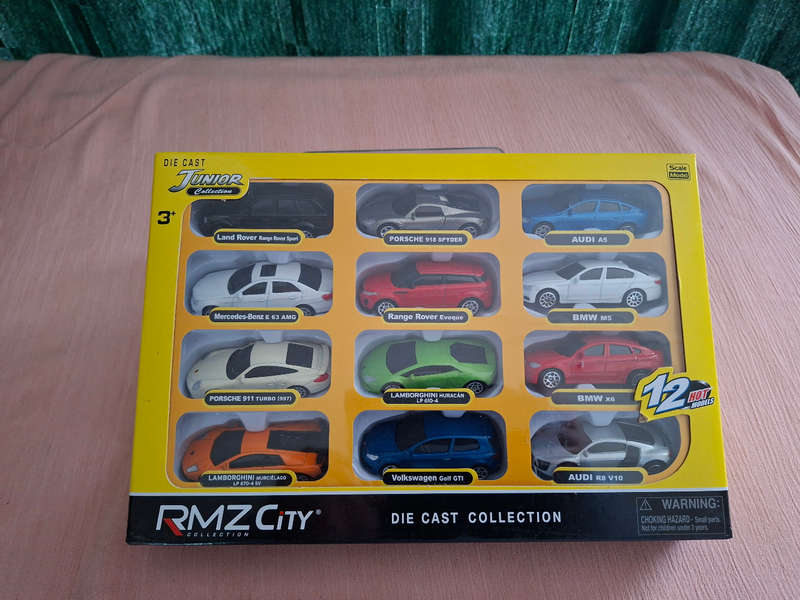 RMZ City Die Cast Collection 12 Cars
