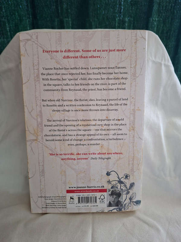 Joanne Harris The Strawberry Thief