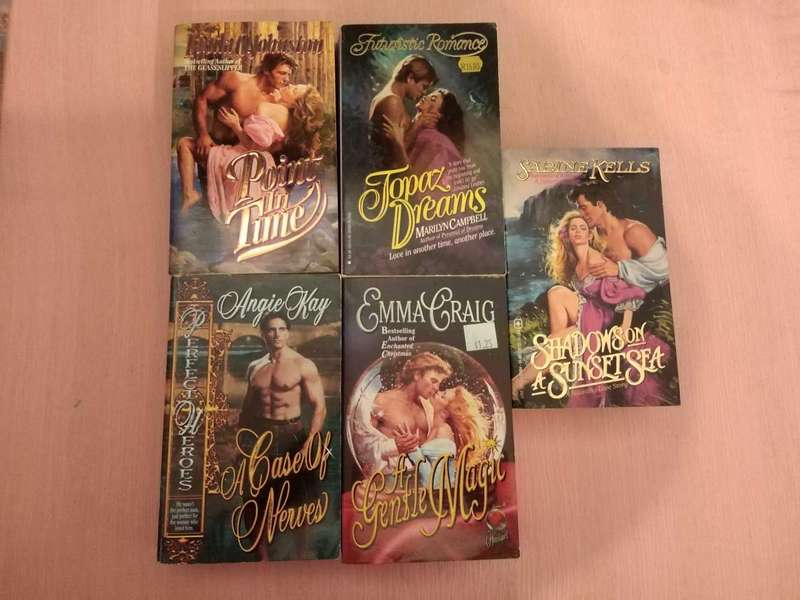 10 Assorted Love Stories Storyline