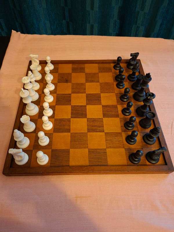 Chess set