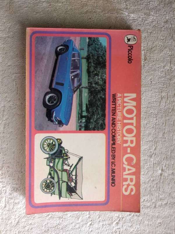 L. C. Munro Motor-Cars a picture history