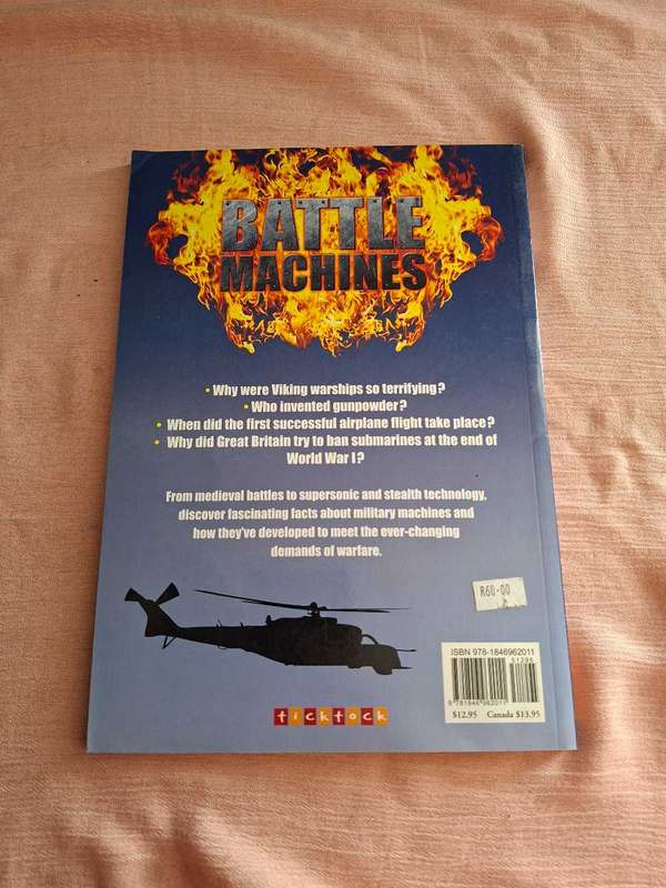 Battle Machines Bill Gunston, John Guy, Iain MacKenzie and Commander Jeff Tall