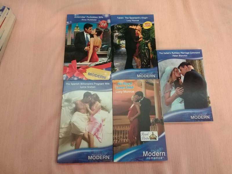 10 Assorted Mills and Boon Modern Romance