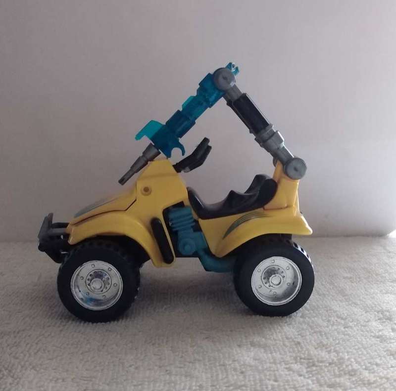 Bionic Six Quadrunner 1986