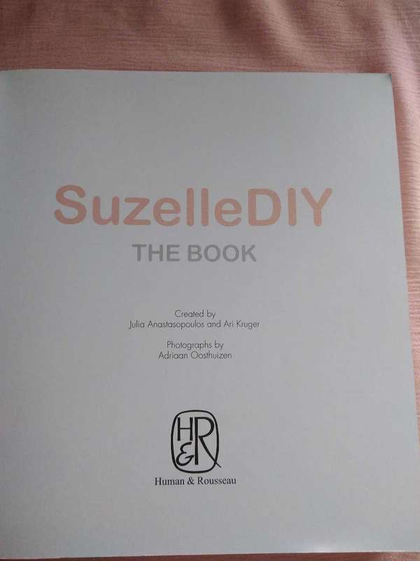 Suzelle DIY the book