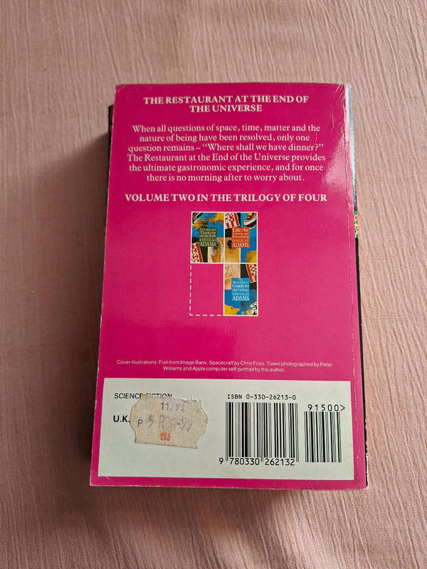 Douglas Adams Theh Hitchhiker's guide to the Galaxy Books 1 to 4