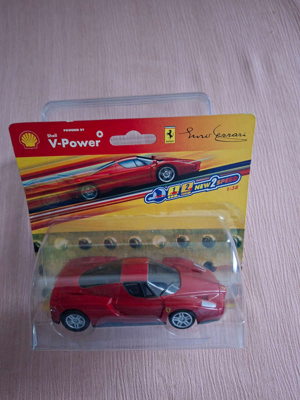 Shell V-Power Ferrari Collection
