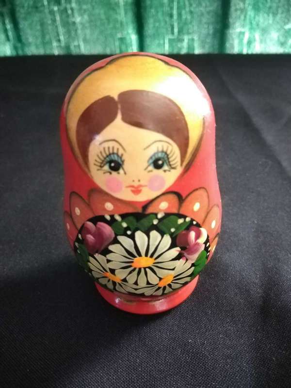 Russian Nesting Dolls 5 layers