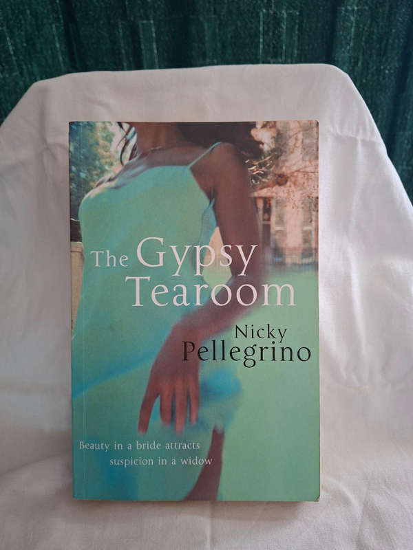 Nicky Pellegrino The Gypsy Tearoom