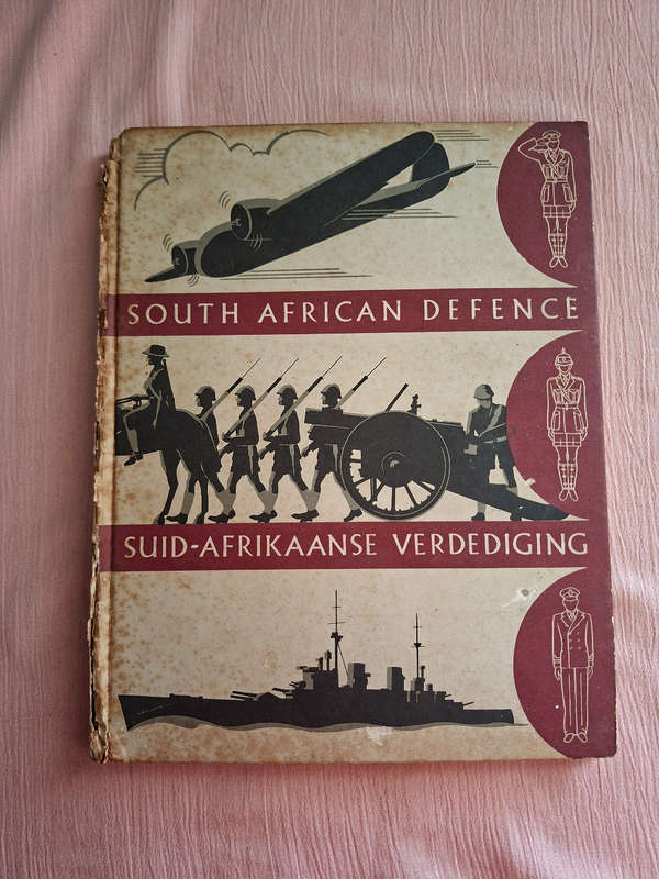 Cigarette Card Book South African Defence