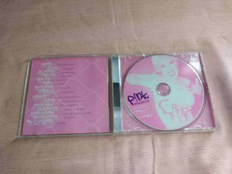 PINK Missundaztood