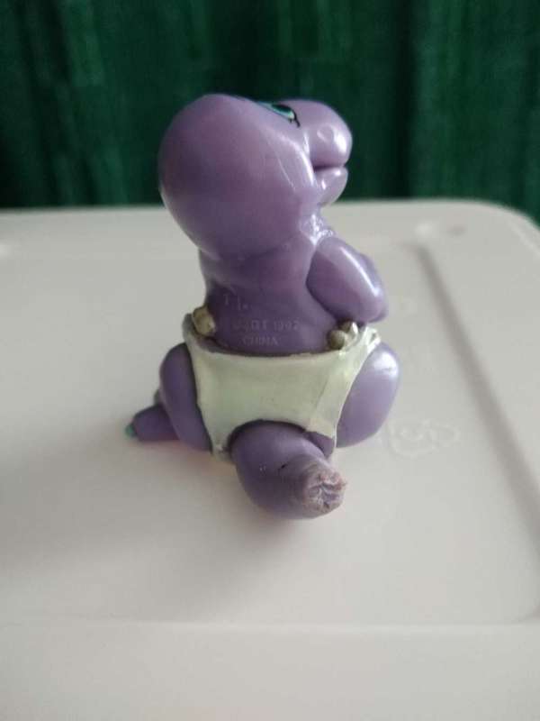 Magic Diaper Baby Purple Dino 1992