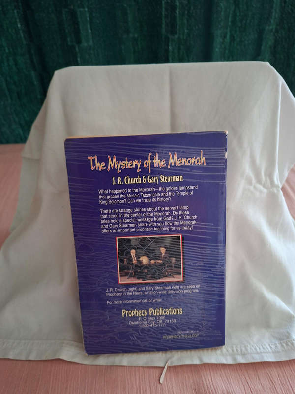 J. R. Church & Gary Stearman The Mystery of the Menorah and the Hebrew Alphabet