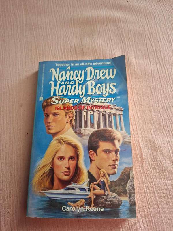 Carolyn Keen Nancy Drew and Hardy Boys Super Mystery