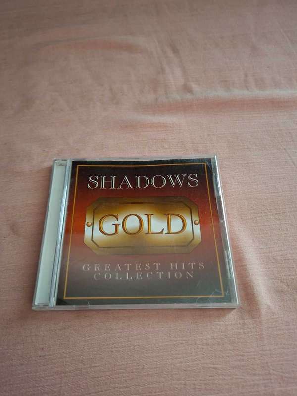 Shadows Gold