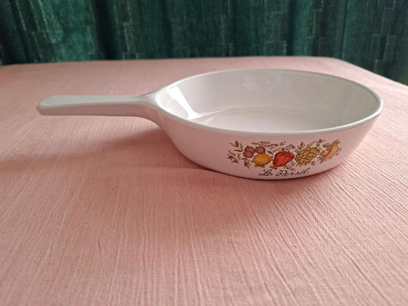 Corningware Le Persil pan