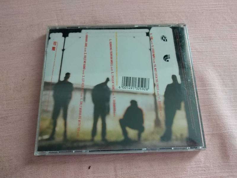 Hootie & the Blowfish Cracked rear view