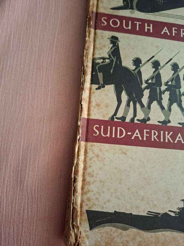 Cigarette Card Book South African Defence