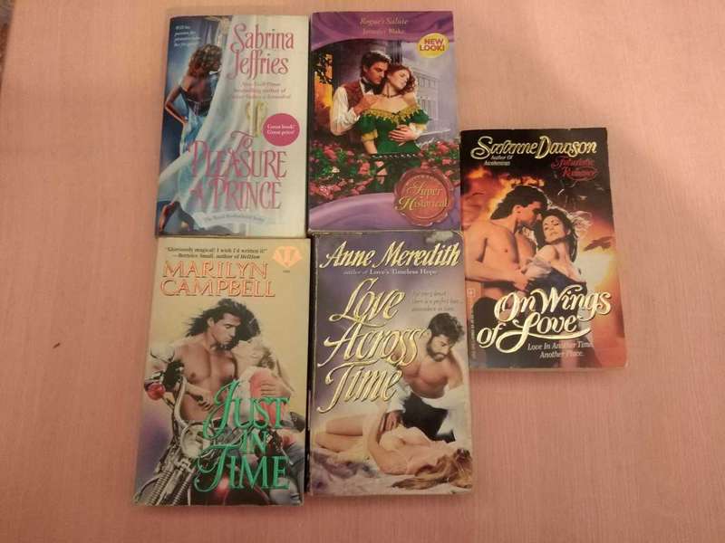 10 Assorted Love Stories Storyline