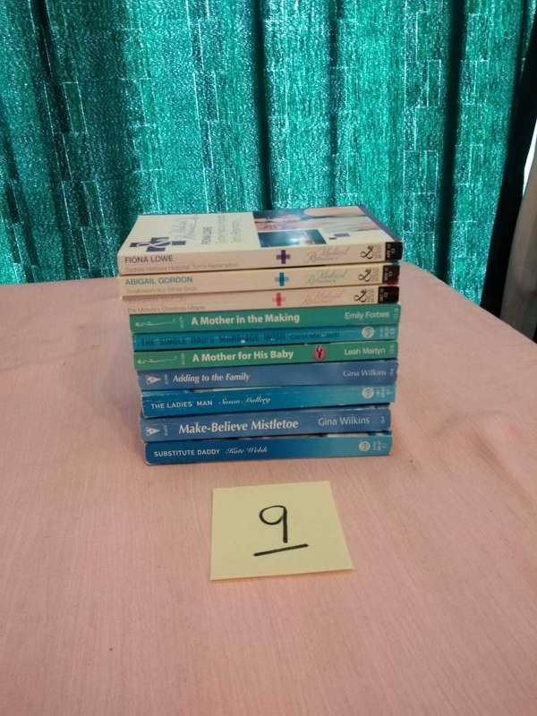 10 Assorted Mills and Boon Modern and Medical Romance