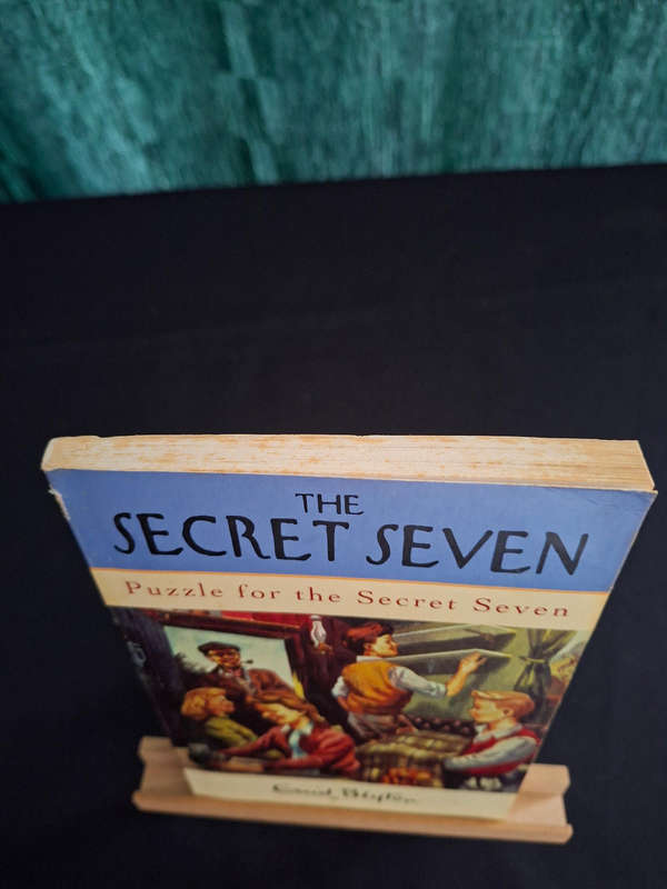 Enid Blyton The Secret Seven Puzzle for the Secret Seven