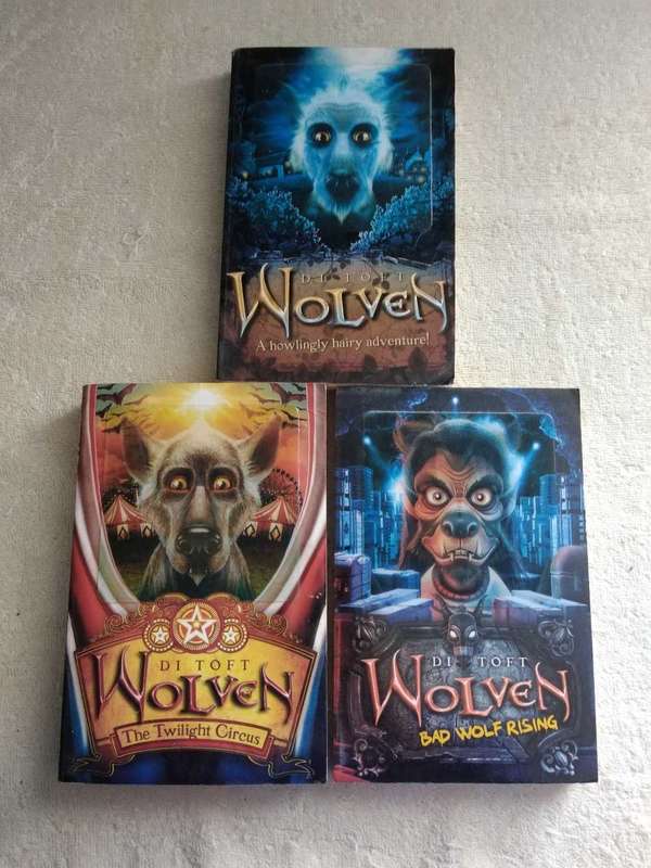 Di Toft Wolven 1, 2 and 3
