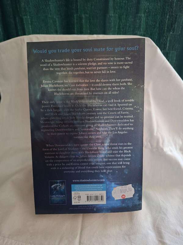Cassandra Clare Lord of Shadows The Dark Artifices Book two