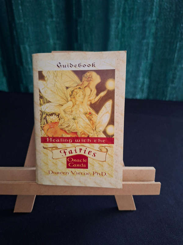 Doreen Virtue Ph. D. Fairie Oracale cards