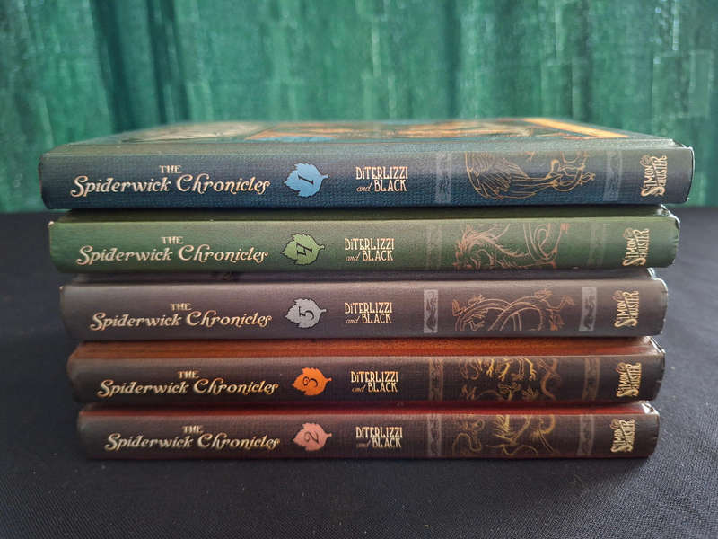 Tony  DiTerlizzi and Holly Black Spiderwick Chronicles Book 1, 2, 3, 4 and 5