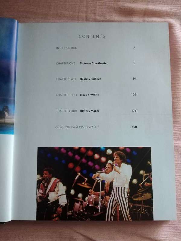 Michael Jackson Unseen Archives The King of Pop 1958-2009