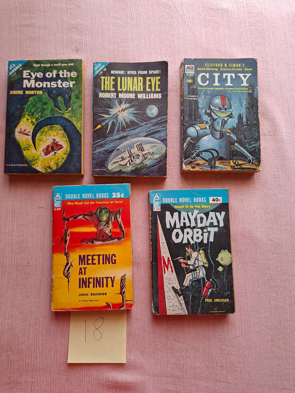 10 Assorted Ace Sci-fi Books