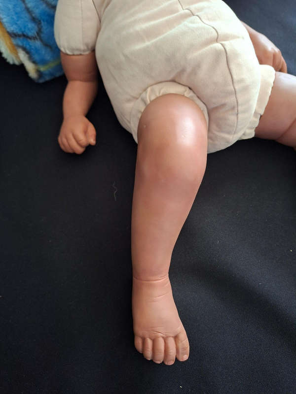 Life-like silicone "Reborn Baby " Doll