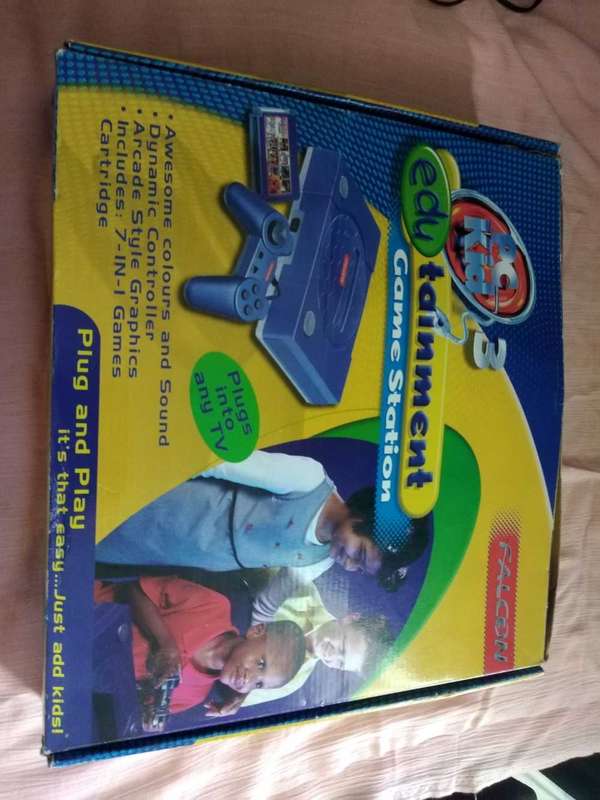 Falcon PC kid 3 edutainment game station