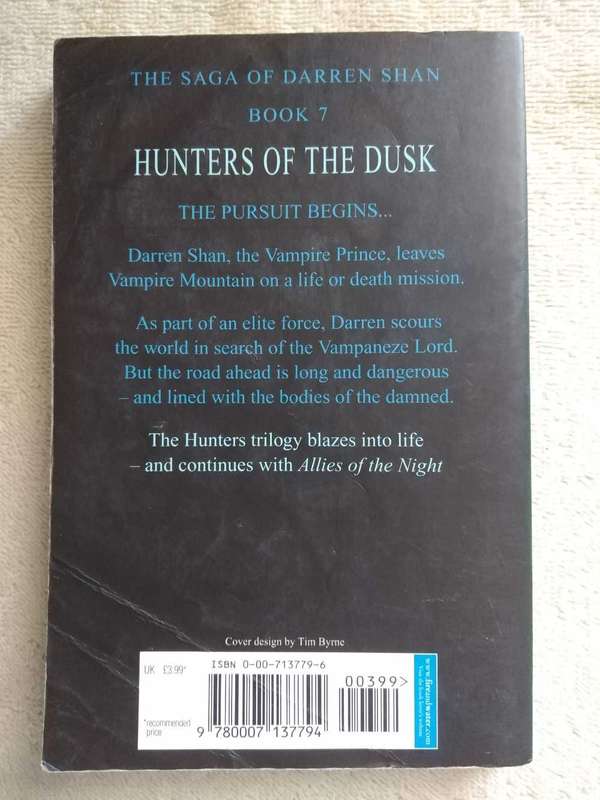 Hunters of the Dusk Darren Shan