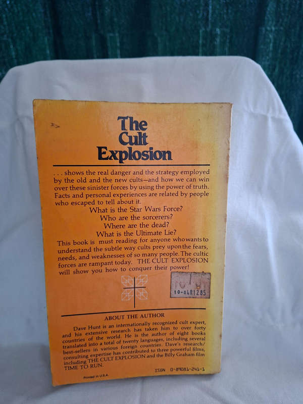 Dave Hunt The Cult Explosion