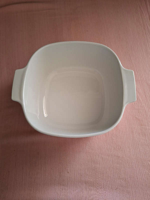 Corning Ware Casserole Dish